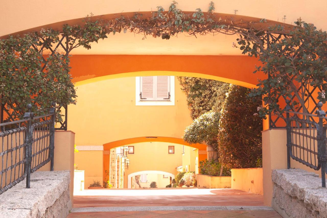 Valesmeralda Boutique Rooms, Porto Cervo Marina Экстерьер фото